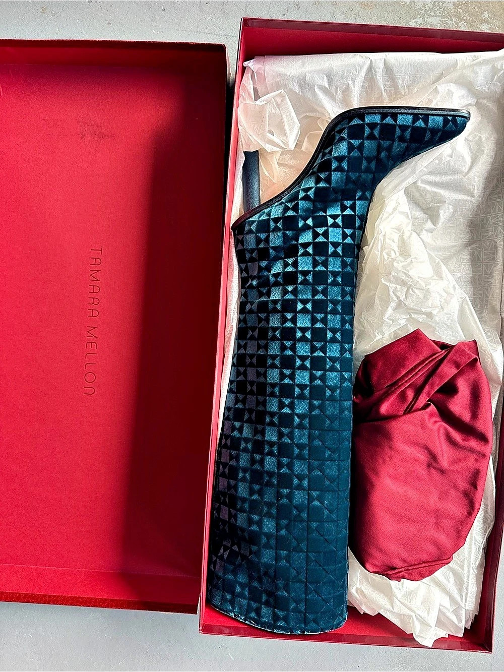 TAMARA MELLON Quilted Geometric Heels in Blue